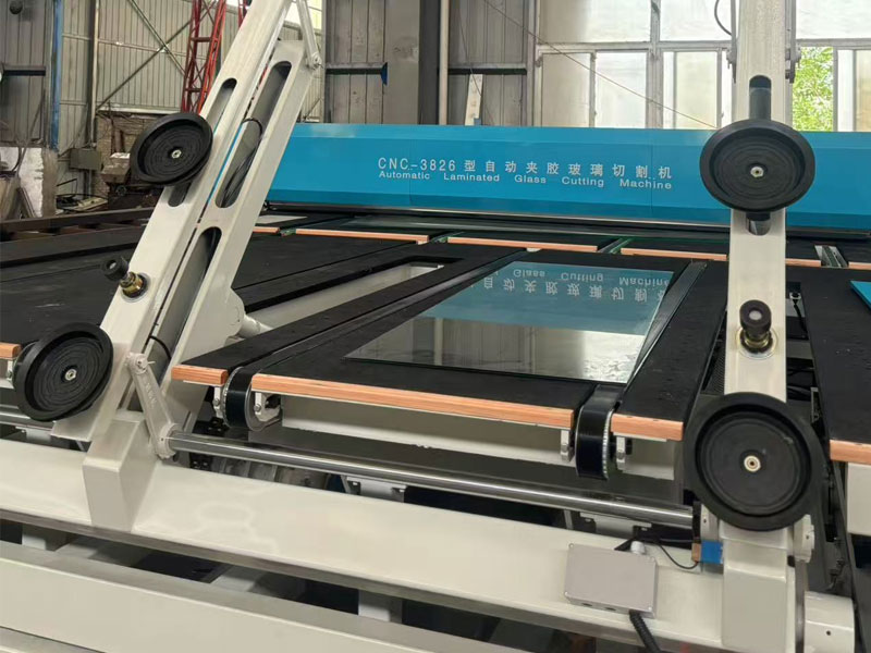 XC-LM-2620全自动智能夹胶玻璃切割机