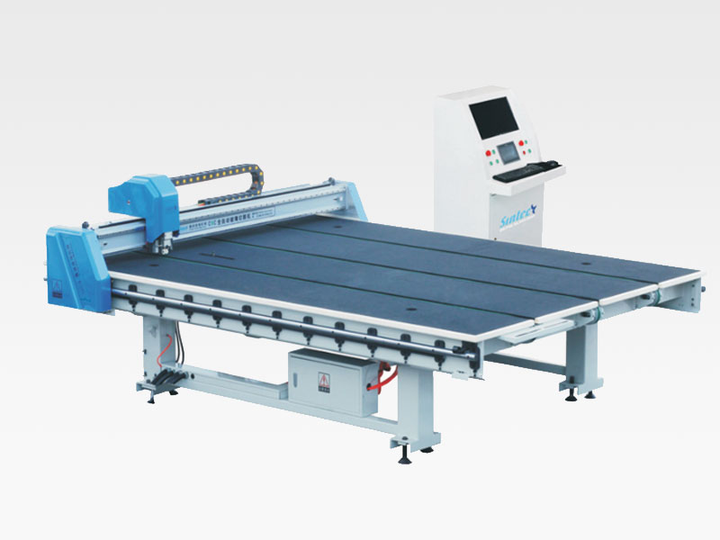 XC-CNC-2620 新型双驱全自动高精度玻璃切割机